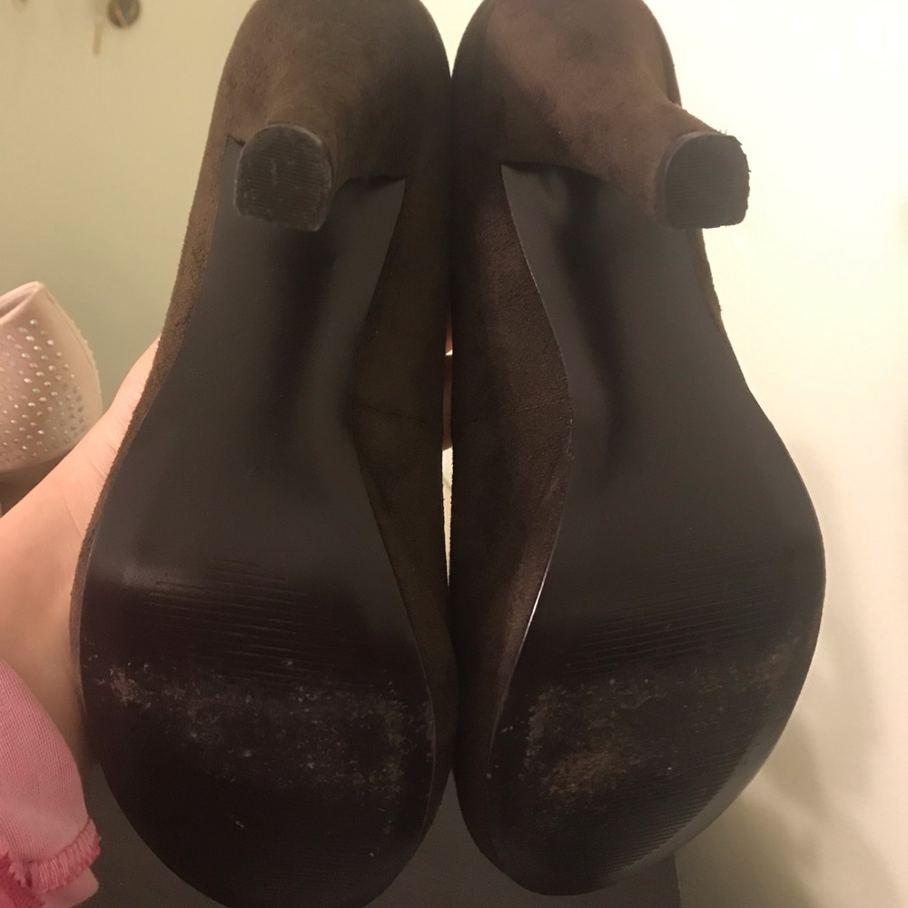 Vintage Apostrophe brown suede heels - Picture 5 of 5